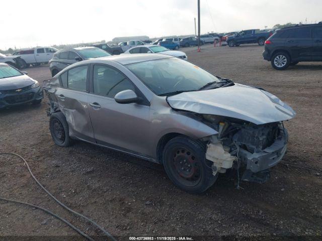  Salvage Mazda Mazda3