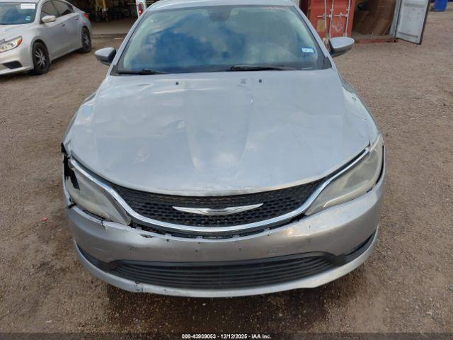 Chrysler 200 Lx Image 4