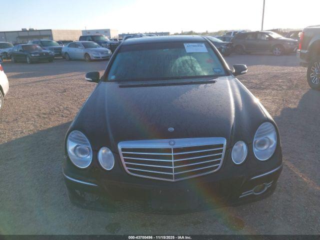 Mercedes-Benz E-Class Image 3