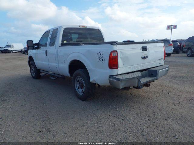 Ford F-250 Xl Image 6