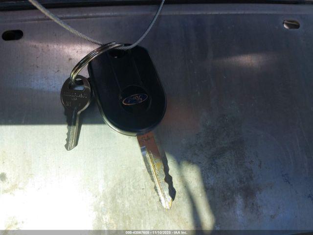 Ford F-250 Xl Image 15