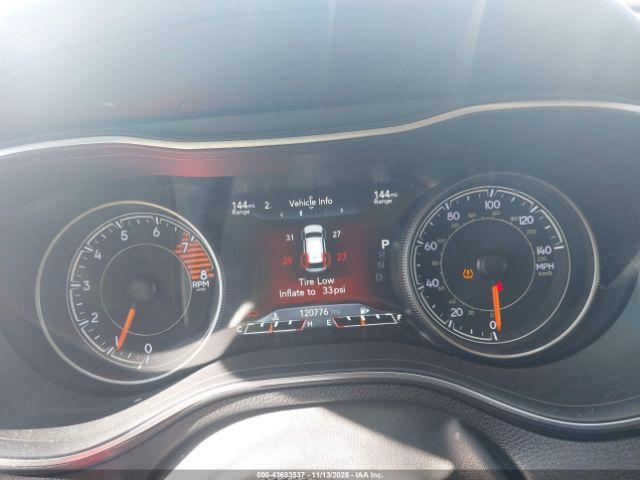 Jeep Cherokee Limited Fwd Image 10