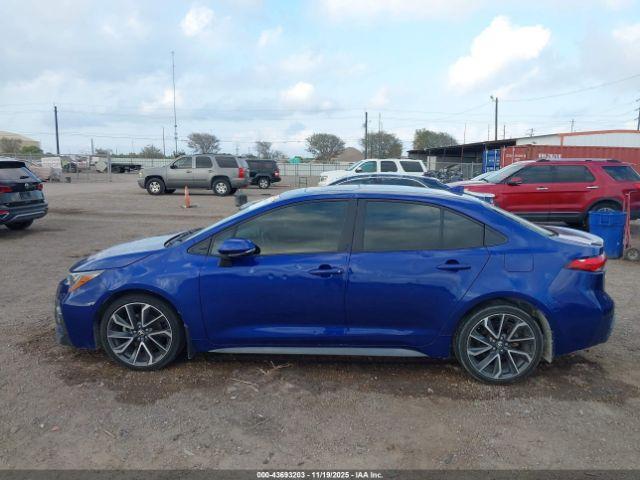 Toyota Corolla Xse Image 9