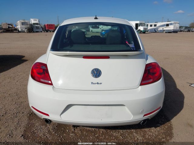 Volkswagen Beetle 2.0t Image 4
