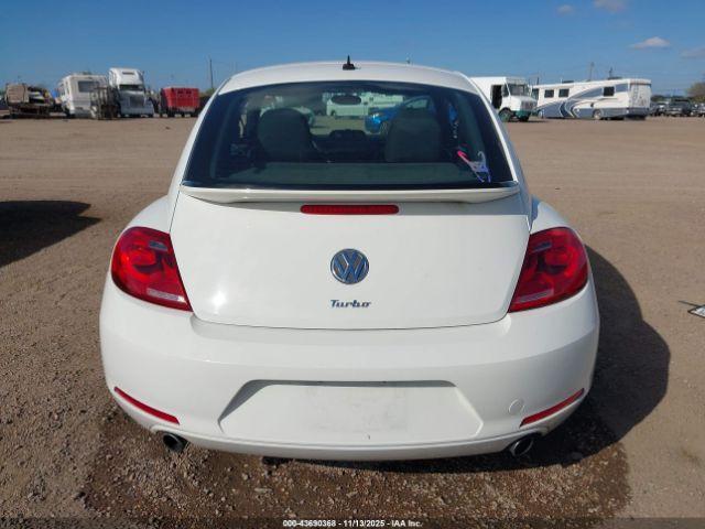 Volkswagen Beetle 2.0t Image 4