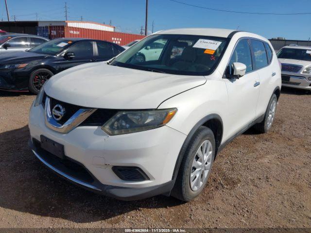 Nissan Rogue S Image 2