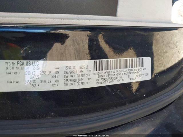 Chrysler Pacifica Limited Image 9