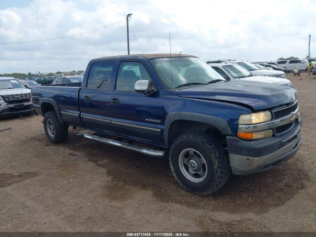  Salvage Chevrolet Silverado 2500