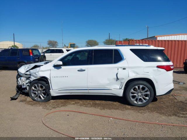 Chevrolet Traverse Premier Image 12