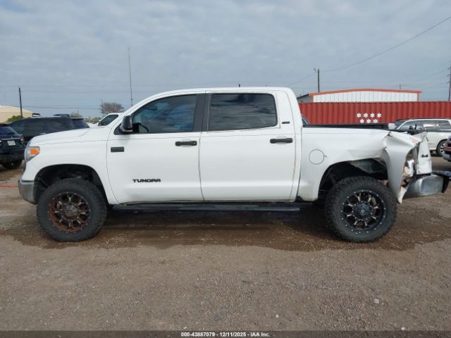 Toyota Tundra Sr5 5.7l V8 Image 8