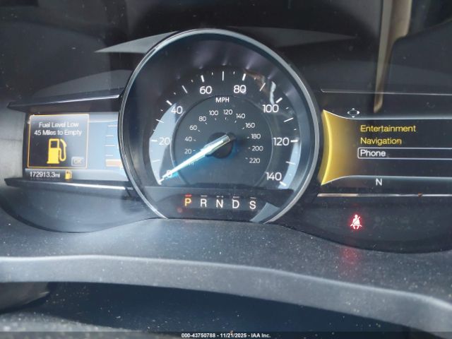 Ford Explorer Xlt Image 9