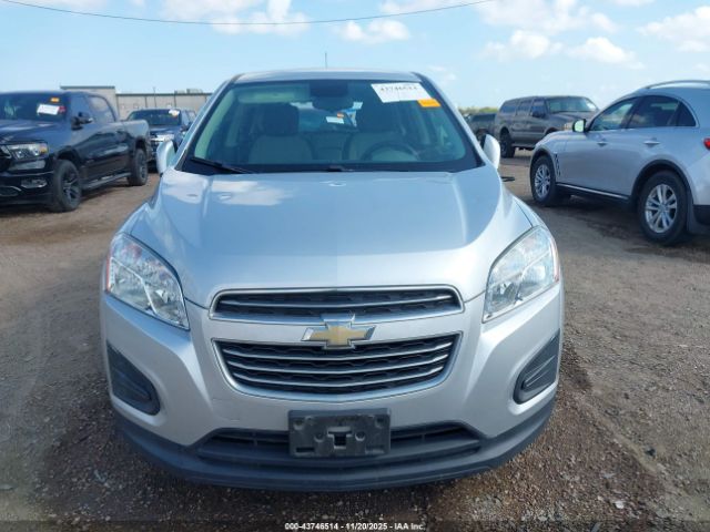 Chevrolet Trax 1ls Image 13