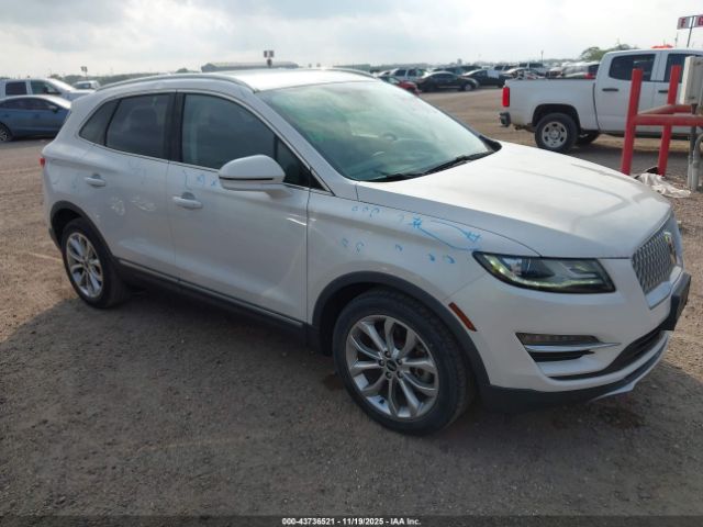 Lincoln MKC Select Image 1