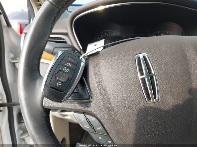 Lincoln MKC Select Image 3