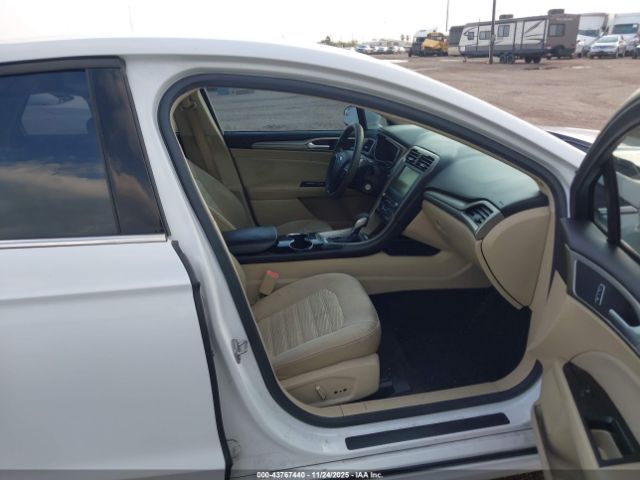 Ford Fusion Se Image 3