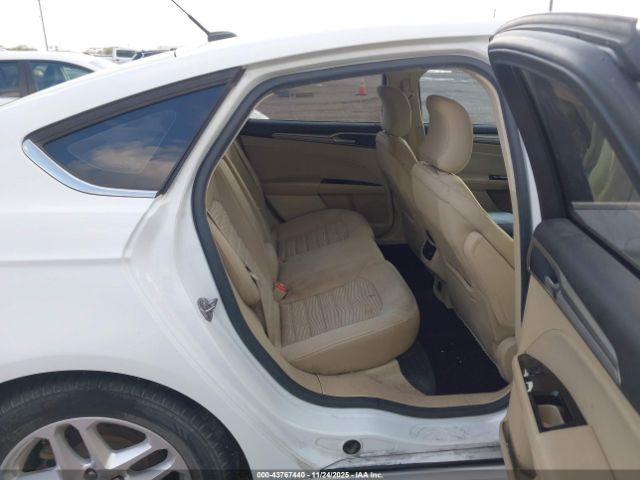 Ford Fusion Se Image 10