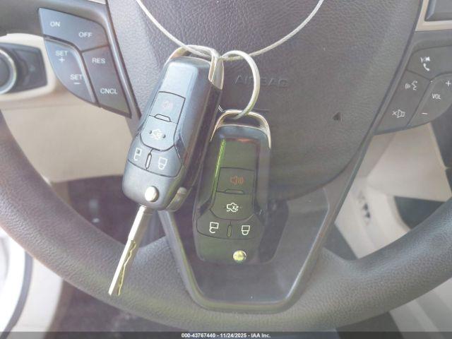 Ford Fusion Se Image 9