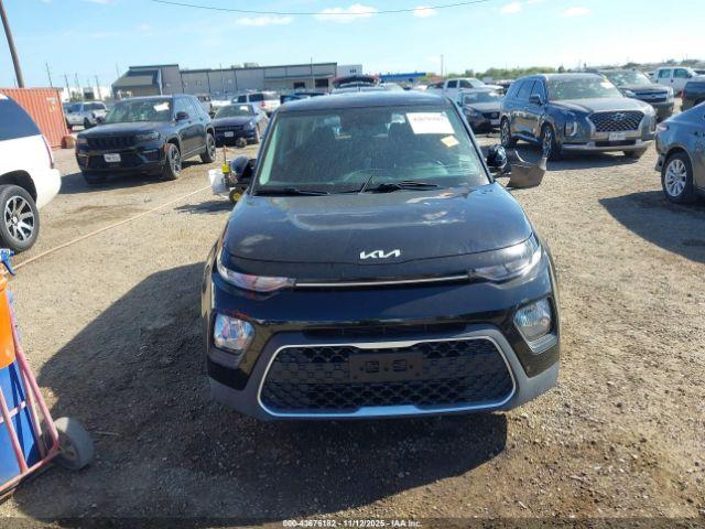 Kia Soul S Image 11