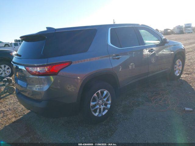 Chevrolet Traverse Fwd Ls Image 4