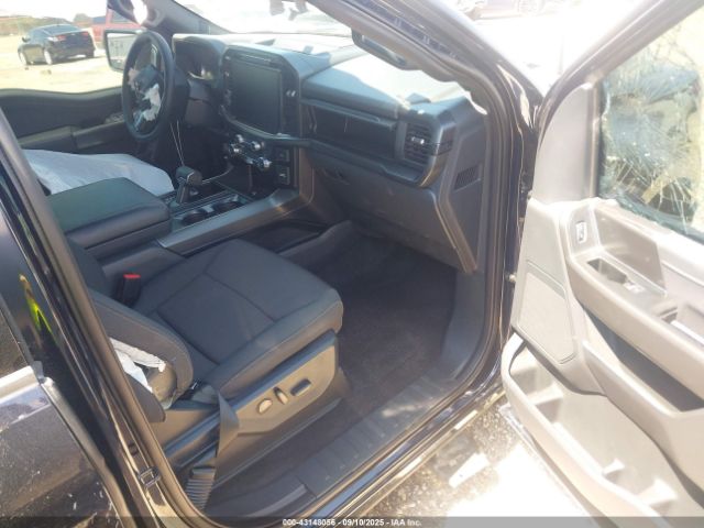 Ford F-150 Xlt Image 8