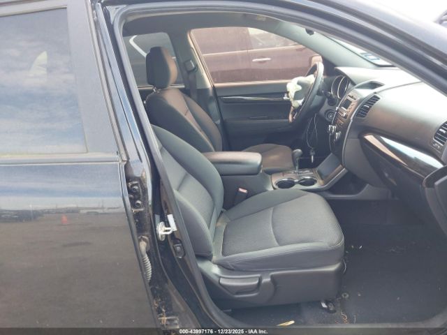 Kia Sorento Lx Image 4