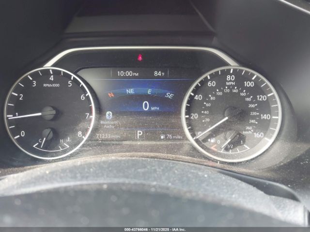 Nissan Murano S Image 8