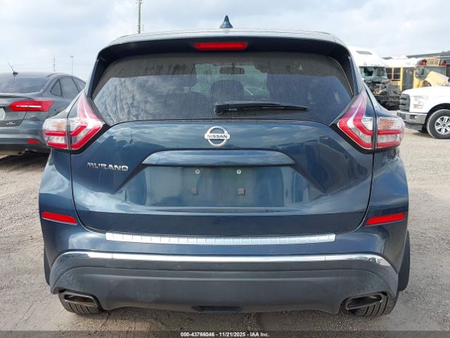 Nissan Murano S Image 2