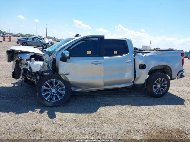 Chevrolet Silverado 1500 2wd  Short Bed Lt Image 12