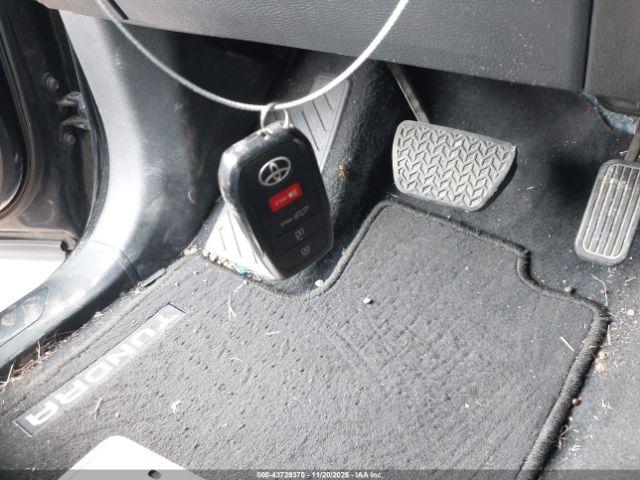 Toyota Tundra Sr5 Image 15