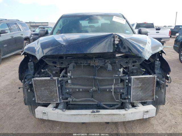 Toyota Tundra Sr5 Image 6