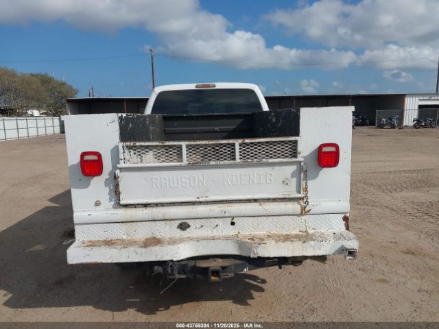 Ford F-250 Xl Image 13