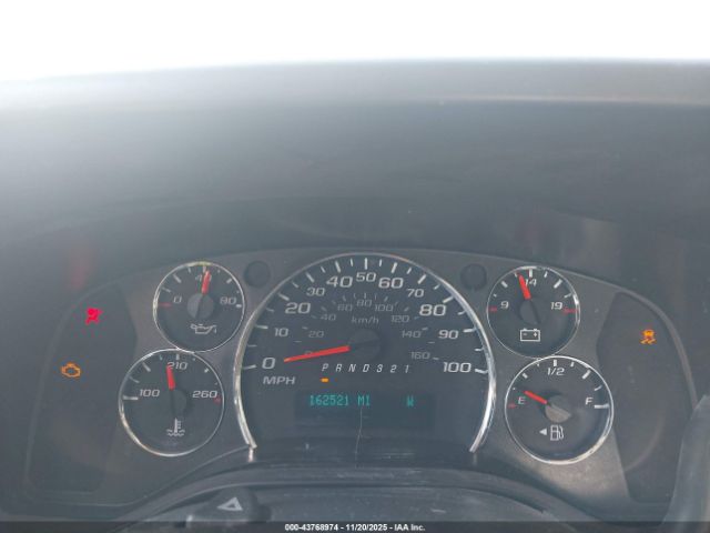 Chevrolet Express Work Van Image 15