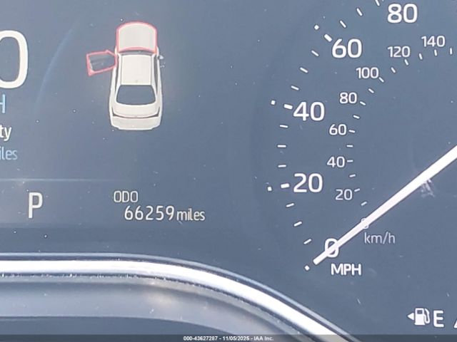 Toyota Avalon Xle Image 10