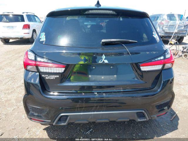 Mitsubishi Outlander Image 9