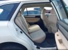 Subaru Outback 2.5i Image 4