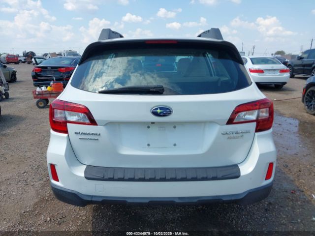 Subaru Outback 2.5i Image 15