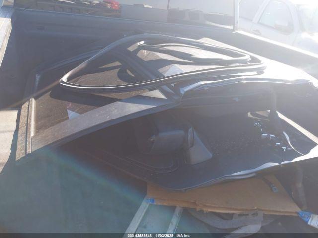 Chevrolet Silverado 1500 2wd  Short Bed Rst Image 2