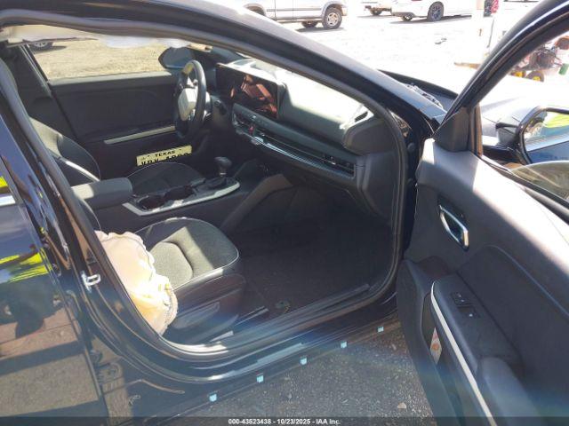 Kia K4 Gt-line Image 7