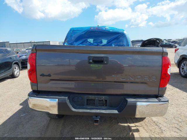 Toyota Tundra Sr5 Image 11