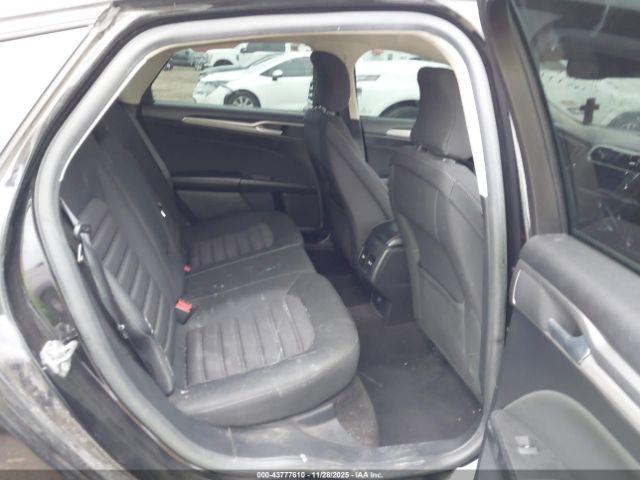 Ford Fusion Se Image 12