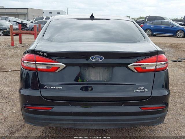 Ford Fusion Se Image 9