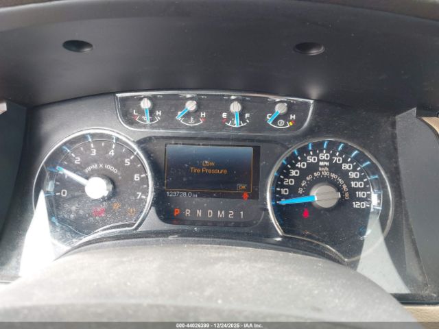 Ford F-150 Lariat Image 9