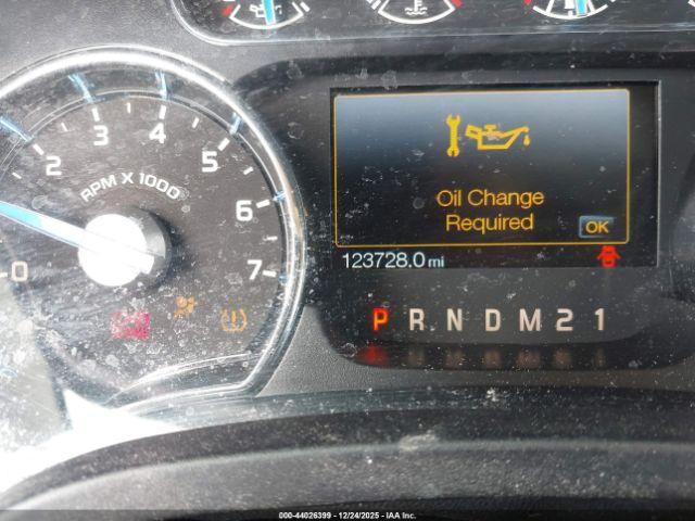 Ford F-150 Lariat Image 4