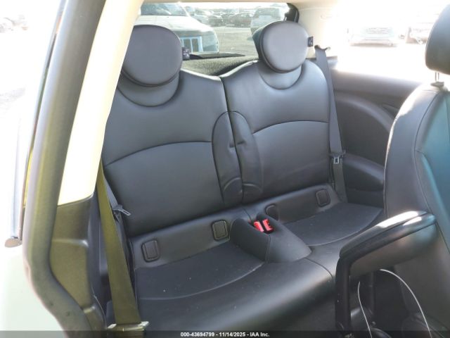 MINI Hardtop Cooper Image 7