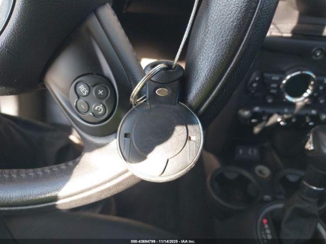 MINI Hardtop Cooper Image 11