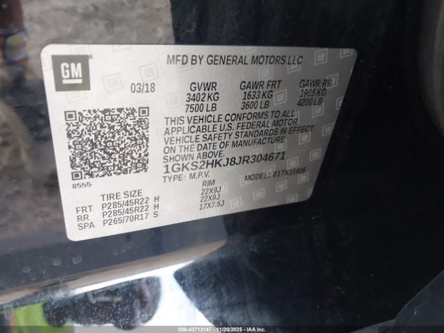 GMC Yukon Denali Image 15