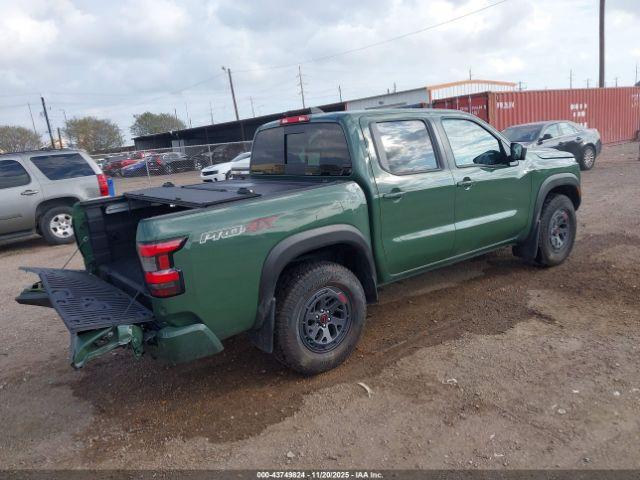 Nissan Frontier Pro-4x 4x4 Image 10