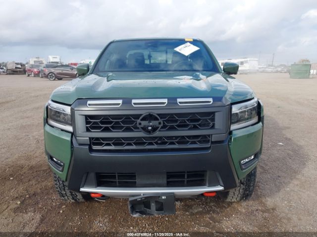 Nissan Frontier Pro-4x 4x4 Image 11