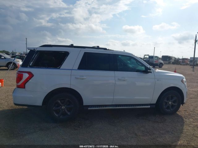 Ford Expedition Xlt Image 16