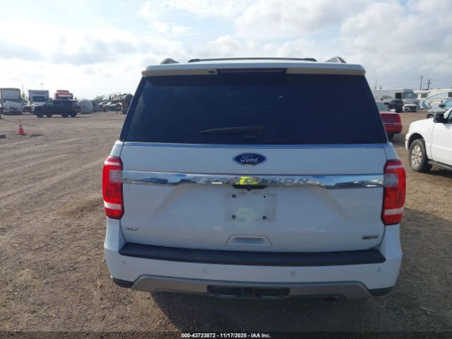 Ford Expedition Xlt Image 11